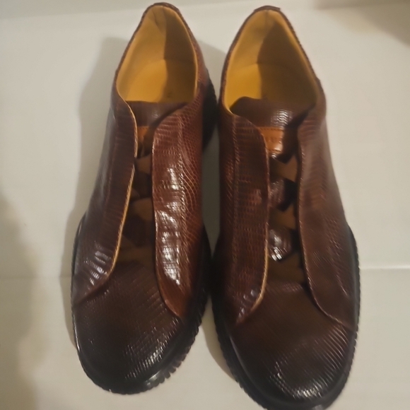 MEZLAN Men's Cognac Calcio Deer Skin Slip On Sneakers - Picture 3 of 7